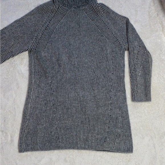 NWOT Topshop Sweater Dress - Picture 6 of 11